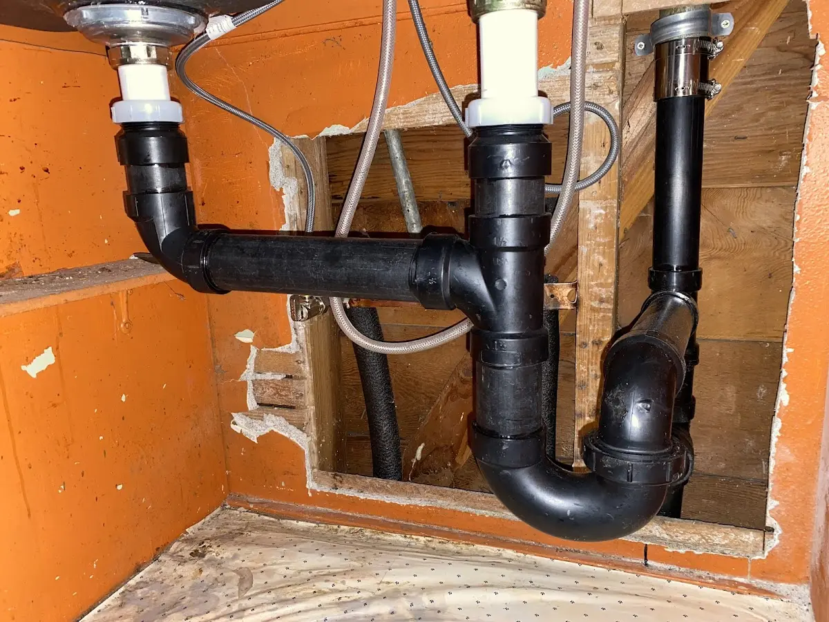 Professional Pipe Bursting equipment and tools on the job in Godfrey